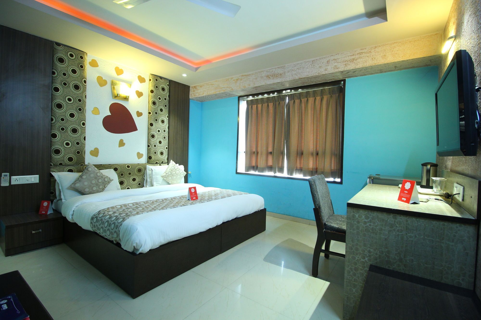 Oyo 4161 Hotel Shailly Inn Ахмедабад Екстериор снимка
